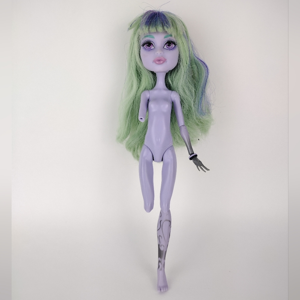 Monster High Doll Twyla 13 Wishes Parts Incomplete